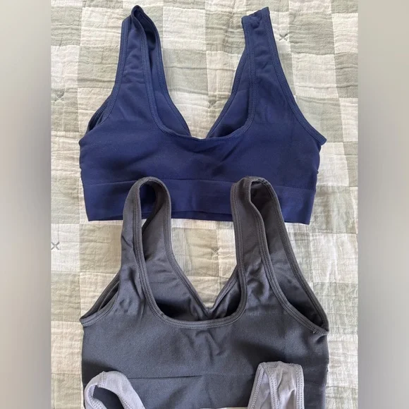 NEW Coobie Small Sports Bras Set of 3 - Picture 5 of 9